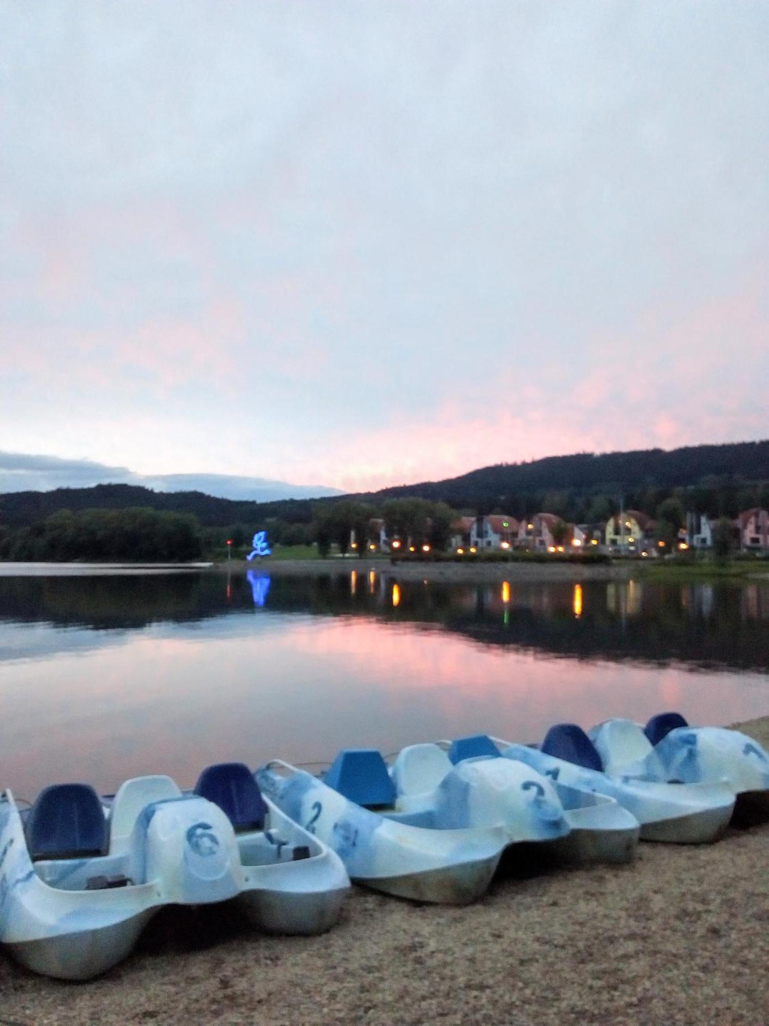 Apartman U Lipna, Pro Cyklisty, Motorkare Frymburk Esterno foto